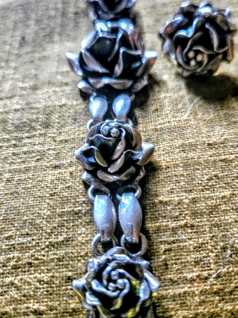 Handcrafted 3D Rose Set Ss925